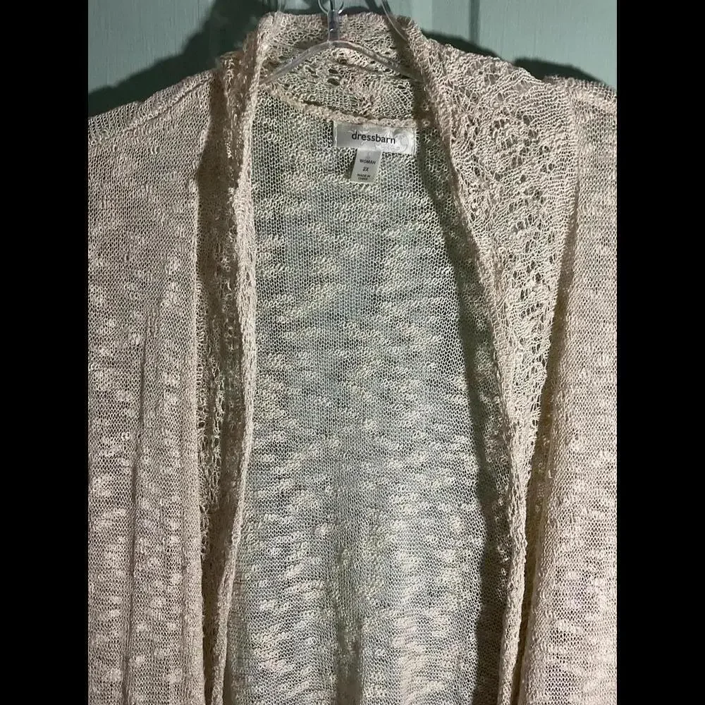 Lightweight Open Knit  Delicate With Scalloped edges  Size 2X - Picture 5 of 12